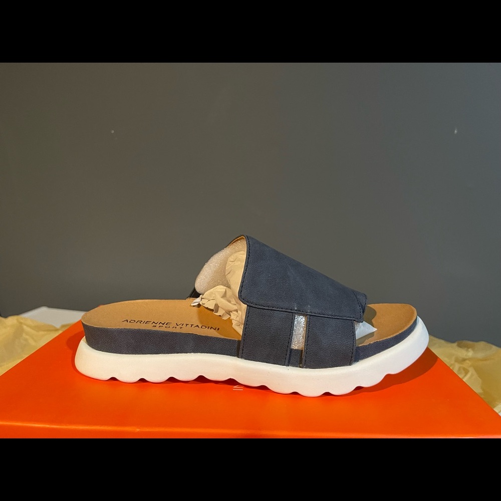 Adrienne Vittadini-PHIL SANDAL